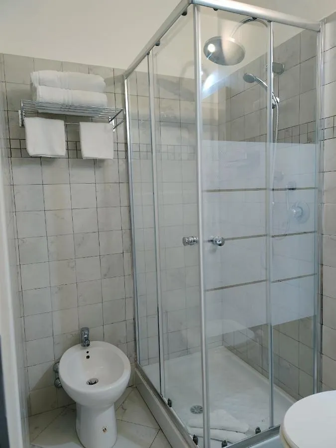 Bosuites Roma 0*,  Italia